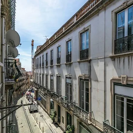 Cozy&perfect Location Bairro Alto Chiado Lisbona